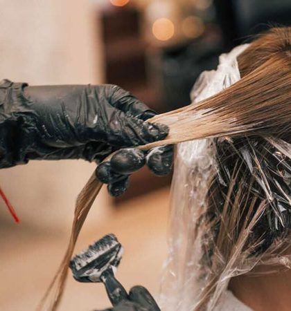 Cách nhuộm tóc tại nhà đơn giản, an toàn