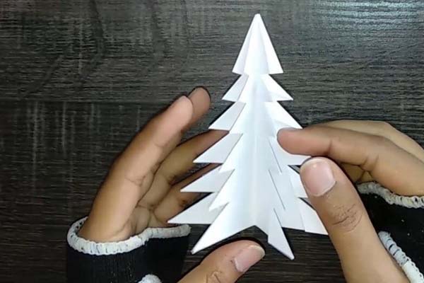 cách làm cây thông noel bằng giấy