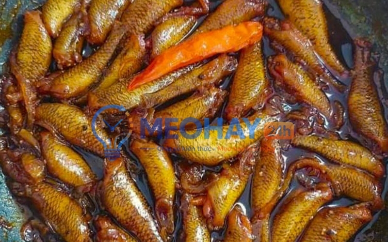 Cách kho cá tộ bằng nồi đất giữ trọn hương vị đậm đà không tanh