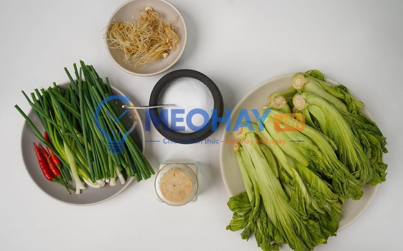Nguyên Liệu Để Làm Dưa Chua Giòn Ngon