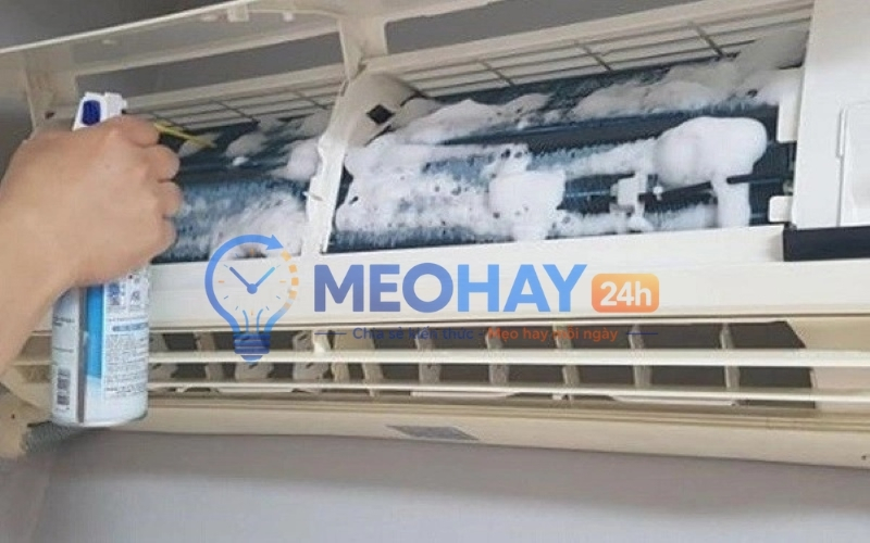 Vệ sinh dàn lạnh điều hòa